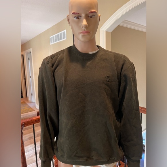 IZOD sweatshirt - Picture 1 of 3